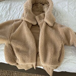 Alo Foxy Sherpa Jacket